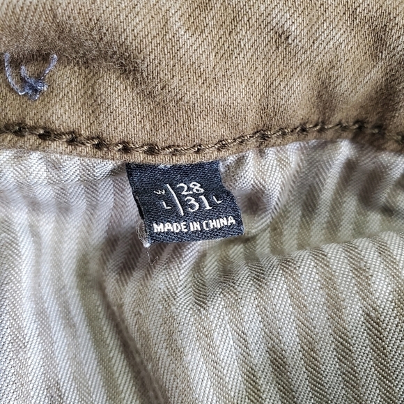 Abercrombie Low Rise Super Skinny Pants with Zippers, Signature Collection - Picture 11 of 16